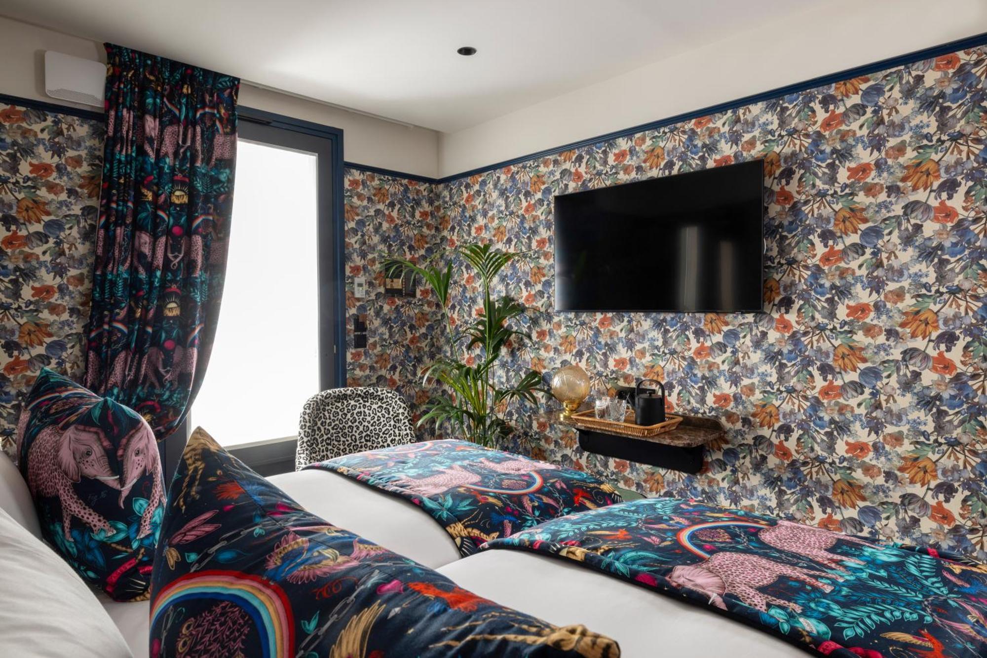 Hotel Ginette A La Folie & Spa Paris Ngoại thất bức ảnh